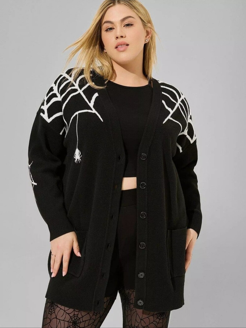 Torrid Black Spider Web Oversized Knit Cardigan Sweater Size 2 Goth Whimsigoth